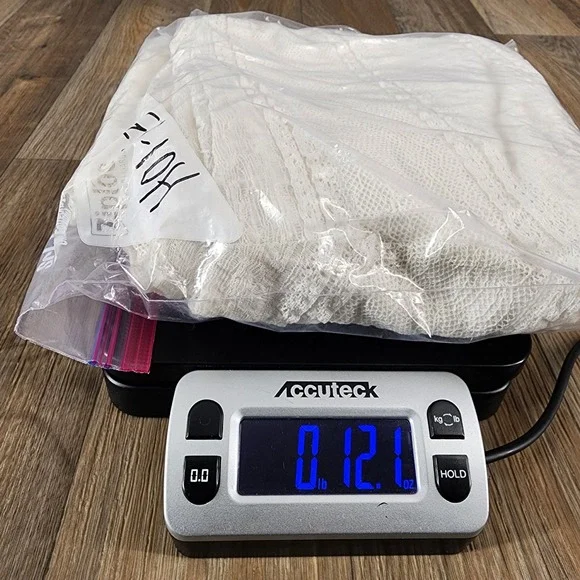 Bailey 44 Cream Chevron Lace V-Neck Sheath Dress Small Made in USA - Picture 15 of 15